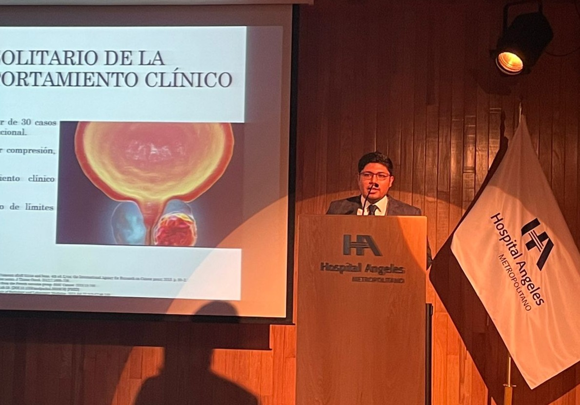 Ponencia académica del Dr. Jesús Barrientos en foro médico